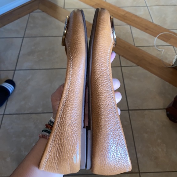 Tory Burch Chelsea Leather Ballet Flats - Picture 5 of 6